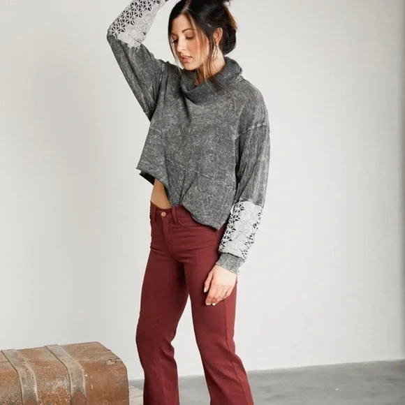 GIMMICKS [Buckle] Gray Washed Cowl Neck Sweatshirt M - Picture 3 of 11